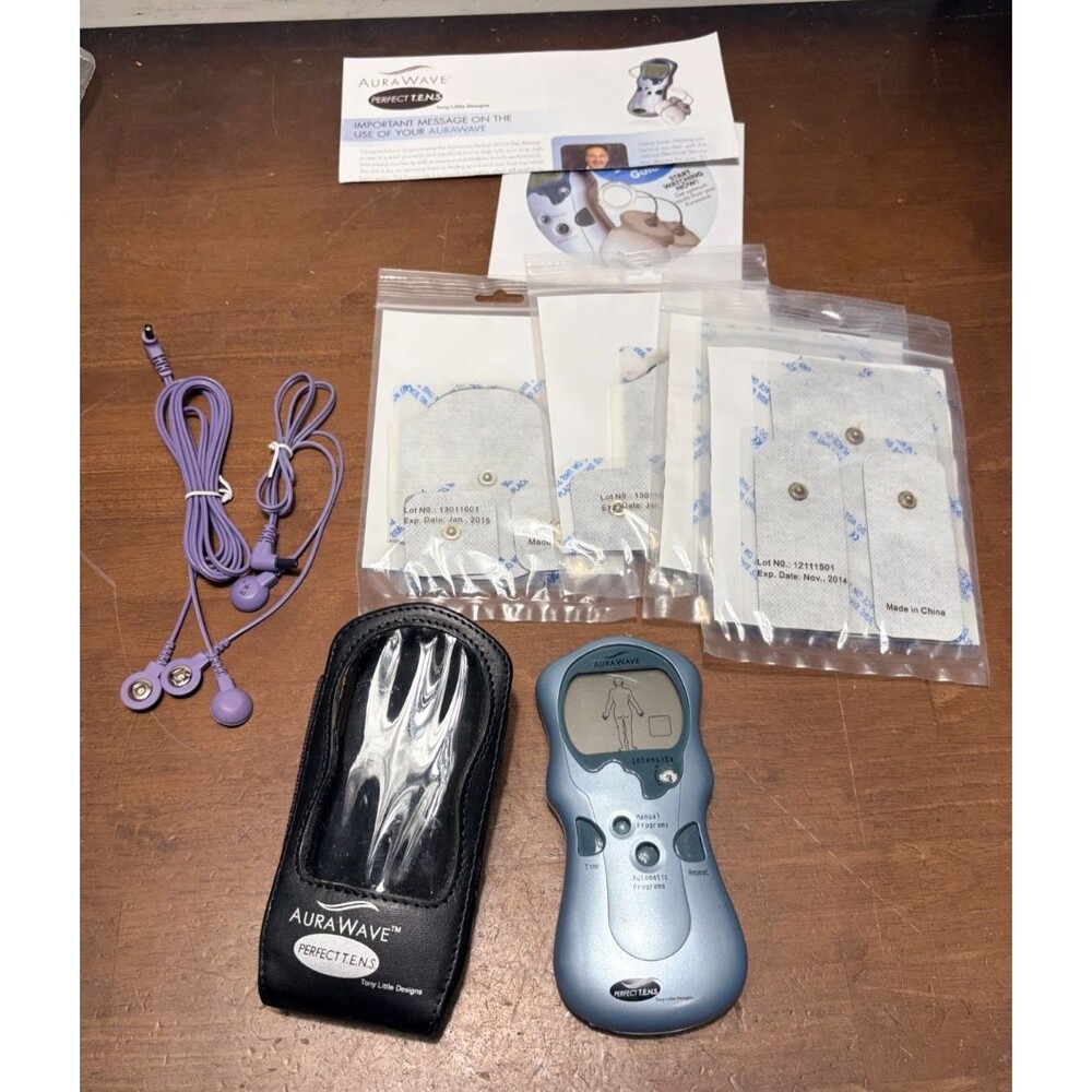 Tony Littles Aurawave TENS Unit W/ New Pads Model #AWTL